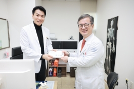 친절직원 및 부서, 손위생 우수직원 시상